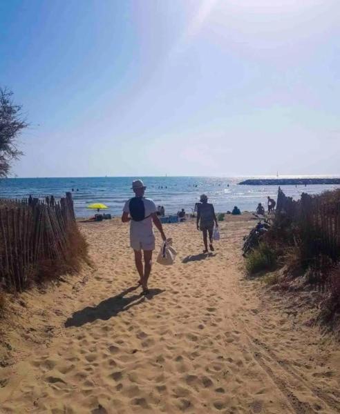 Studio Cosy Et Moderne Au Couchant Situe 150M De La Plage -Avec Parking Gratuit Prive - 25M2 - Climatise - Balcon - Wifi Gratuit La Grande-Motte Kültér fotó